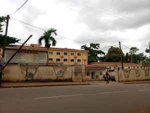 renewing an industrial fishing licence: distant view of MINEPIA's technical departments in Yaounde